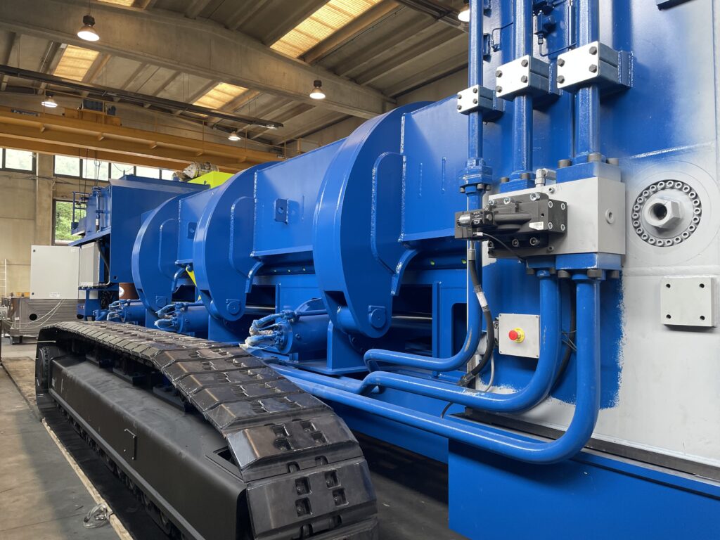 Taurus Bluline Cat 12 rupsonderstel.